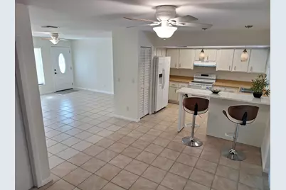 1365 19th Avenue SW, Vero Beach, FL 32962 - Photo 2