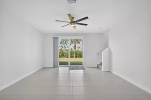 846 SE grovebush Ln, Port Saint Lucie, FL 34984 - Photo 10