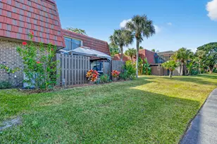 8329 Boca Rio Dr, Boca Raton, FL 33433 - Photo 4
