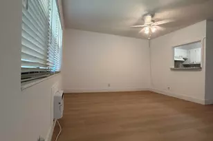 63 Norwich C, West Palm Beach, FL 33417 - Photo 4