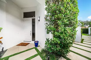 2224 NW 62nd Dr, Boca Raton, FL 33496 - Photo 4