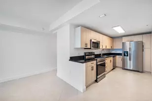 7501 E Treasure Dr, North Bay Village, FL 33141 - Photo 12