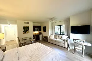 13334 Polo Club Road Unit, Wellington, FL 33414 - Photo 2