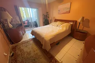 202 Greenbrier C, West Palm Beach, FL 33417 - Photo 6