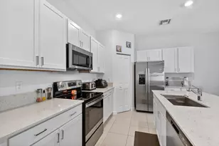 4301 Hammock Grove Dr, Lake Worth, FL 33467 - Photo 12