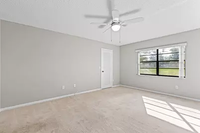 9270 Vista Del Lago, Unit #E27, Boca Raton, FL 33428 - Photo 12