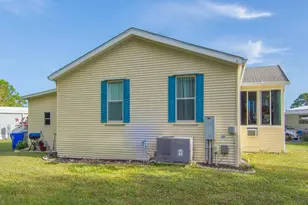 1148 Friendship Dr, Vero Beach, FL 32966 - Photo 16