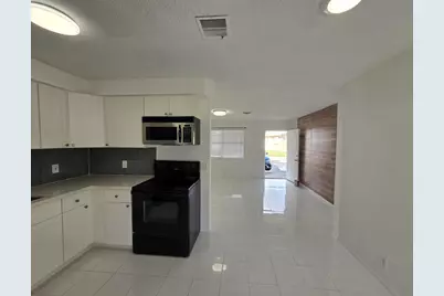 2847 Duke Lane, Delray Beach, FL 33445 - Photo 8