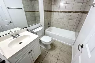 8081 Severn Dr, Boca Raton, FL 33433 - Photo 10