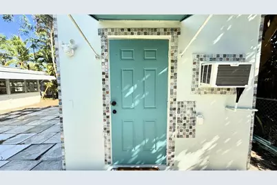 802 Lytle Street, West Palm Beach, FL 33405 - Photo 18