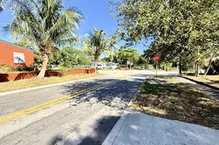 802 Lytle St, West Palm Beach, FL 33405 - Photo 28