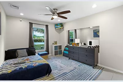 8015 97th Court, Vero Beach, FL 32967 - Photo 30