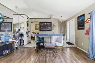 1132 SE Clifton Ln, Port Saint Lucie, FL 34983 - Photo 6