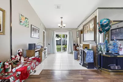 1132 SE Clifton Lane, Port Saint Lucie, FL 34983 - Photo 8