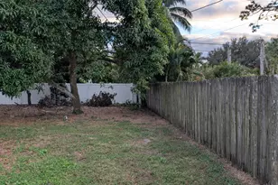 522 NW La Brea Ave, Port Saint Lucie, FL 34983 - Photo 28