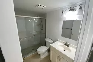 1107 Green Pine Blvd, West Palm Beach, FL 33409 - Photo 6