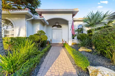 1849 Lighthouse Court, Weston, FL 33327 - Photo 4