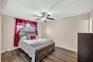 2050 NE 39th St, Lighthouse Point, FL 33064 - Photo 18