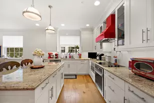 112 S Cannery Row Cir, Delray Beach, FL 33444 - Photo 16