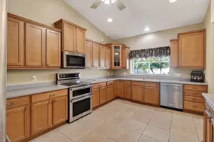 3221 SE Quay St, Port Saint Lucie, FL 34984 - Photo 24