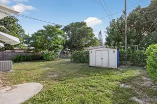 1421 14th Ave N, Lake Worth Beach, FL 33460 - Photo 34