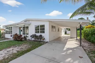 1421 14th Ave N, Lake Worth Beach, FL 33460 - Photo 4