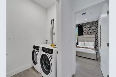 1222 NE 15th Avenue, Fort Lauderdale, FL 33304 - Photo 24