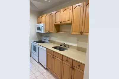 20 Abbey Lane, Unit #204, Delray Beach, FL 33446 - Photo 1