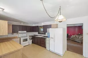 2935 Middle Rd, Fort Pierce, FL 34981 - Photo 14