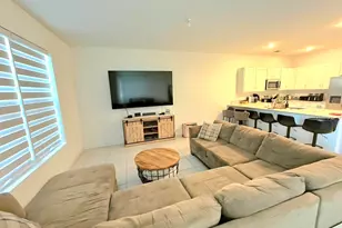 4326 Hammock Grv Dr, Lake Worth, FL 33467 - Photo 4