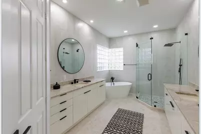 2443 Players Ct, Wellington, FL 33414 - Photo 16