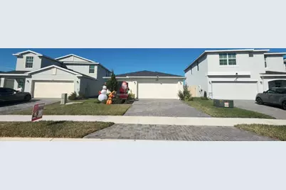 682 Papillon Street SW, Palm Bay, FL 32908 - Photo 4