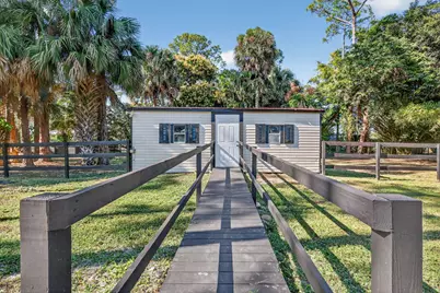 2340 B Road, Loxahatchee Groves, FL 33470 - Photo 28