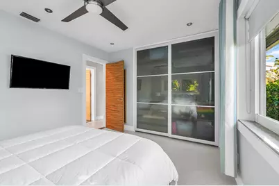 2301 NE 15th Terrace, Wilton Manors, FL 33305 - Photo 22