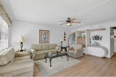 112 Richmond A, Unit #A, Deerfield Beach, FL 33442 - Photo 2