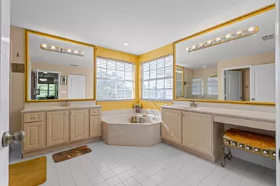 5033 Solar Point Drive, Greenacres, FL 33463 - Photo 14