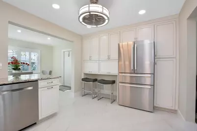 2390 SW 13th Avenue, Boynton Beach, FL 33426 - Photo 2