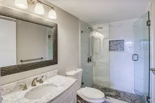 18081 SE Country Club Dr, Jupiter, FL 33469 - Photo 8