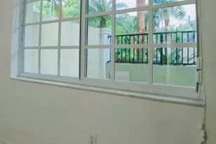 1000 Palm Trail, Delray Beach, FL 33483 - Photo 16