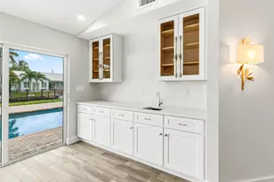 1254 SW 4th Ct, Boca Raton, FL 33432 - Photo 10