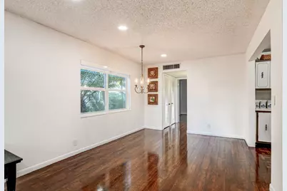 42 Burgundy A, Unit #A, Delray Beach, FL 33484 - Photo 10