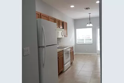 2410 SE Santos Drive, Port Saint Lucie, FL 34952 - Photo 10
