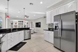 1500 Firethorn Dr, Wellington, FL 33414 - Photo 42