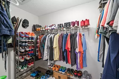 18 Winchmore Lane, Boynton Beach, FL 33426 - Photo 20