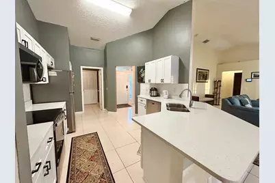 200 Dorado Avenue NE, Palm Bay, FL 32907 - Photo 4