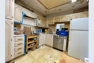 3661 Via Poinciana, Unit #604, Lake Worth, FL 33467 - Photo 4