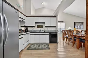 2540 SE Tropical East Circle E, Port Saint Lucie, FL 34952 - Photo 10