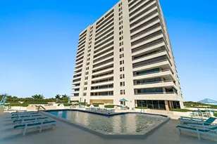 5280 N Ocean Dr, Singer Island, FL 33404 - Photo 58