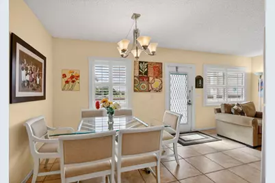 4008 Hythe A, Boca Raton, FL 33434 - Photo 12