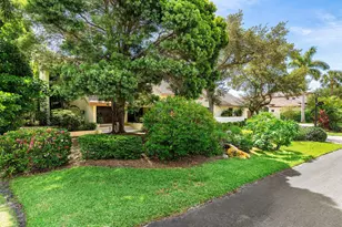 4140 Sanctuary Ln, Boca Raton, FL 33431 - Photo 4